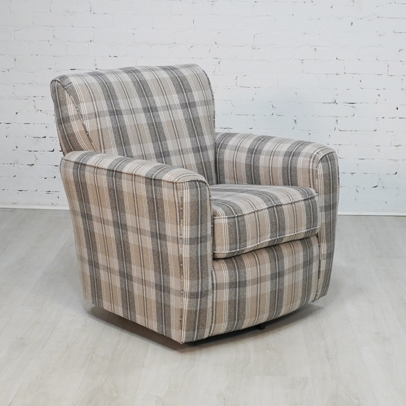 Essentials Swivel Chair